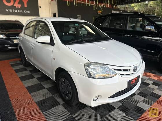 TOYOTA ETIOS 1.5 XS 16V FLEX 4P MANUAL
